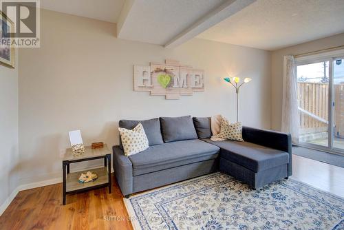 51 - 808 Datzell Lane, Kingston (South Of Taylor-Kidd Blvd), ON - Indoor Photo Showing Living Room