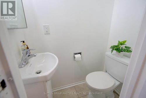 51 - 808 Datzell Lane, Kingston (South Of Taylor-Kidd Blvd), ON - Indoor Photo Showing Bathroom