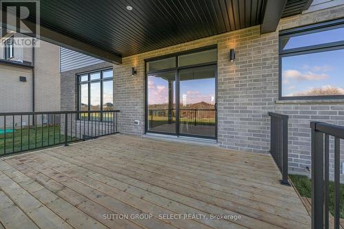 2202 Robbie'S Way, London, ON - Outdoor With Deck Patio Veranda With Exterior