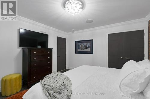 48 Forest Circle Court, Vaughan, ON - Indoor Photo Showing Bedroom