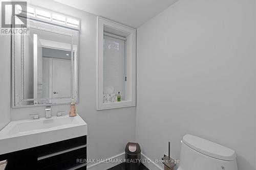 48 Forest Circle Court, Vaughan, ON - Indoor Photo Showing Bathroom