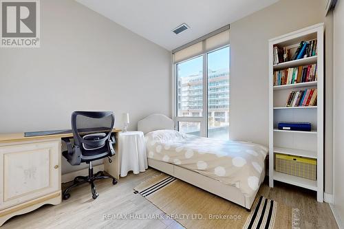 Th105 - 8868 Yonge Street, Richmond Hill, ON - Indoor Photo Showing Bedroom