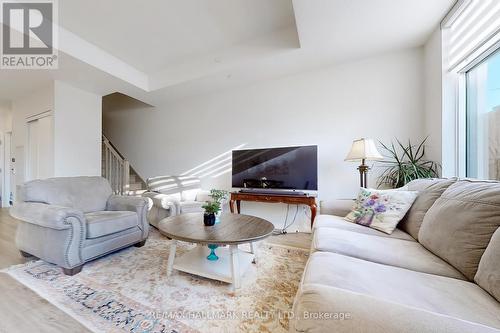 Th105 - 8868 Yonge Street, Richmond Hill, ON - Indoor Photo Showing Living Room