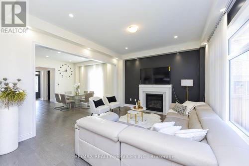 115 Threshing Mill Boulevard, Oakville, ON - Indoor Photo Showing Living Room With Fireplace