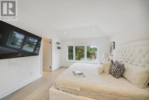 65 Lake Crescent, Toronto, ON - Indoor Photo Showing Bedroom