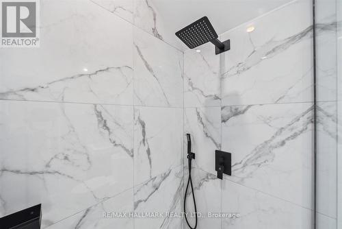 65 Lake Crescent, Toronto, ON -  Photo Showing Bathroom