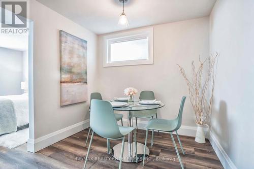 1330 Alexandra Avenue, Mississauga, ON - Indoor Photo Showing Dining Room