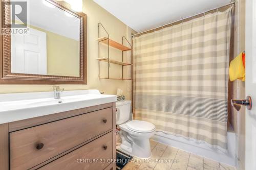 306 - 335 Webb Drive, Mississauga, ON - Indoor Photo Showing Bathroom