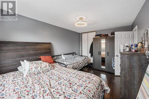 7144 Danton Promenade, Mississauga, ON - Indoor Photo Showing Bedroom