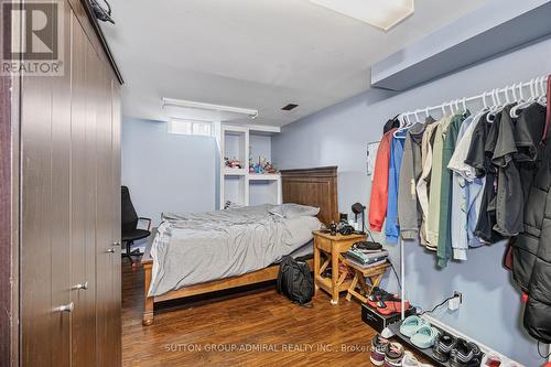 7144 Danton Promenade, Mississauga, ON - Indoor Photo Showing Bedroom