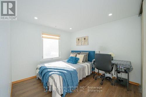 2 Geneva Crescent, Brampton, ON - Indoor Photo Showing Bedroom