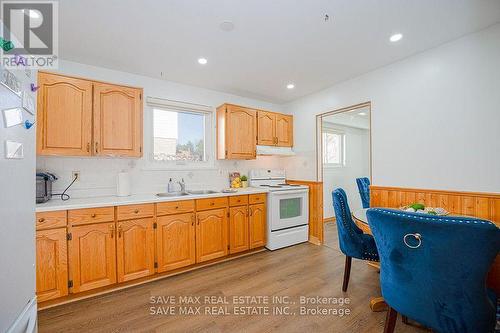 2 Geneva Crescent, Brampton, ON - Indoor Photo Showing Kitchen With Double Sink