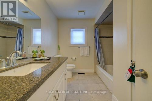 6361 Donway Drive, Mississauga, ON - Indoor Photo Showing Bathroom