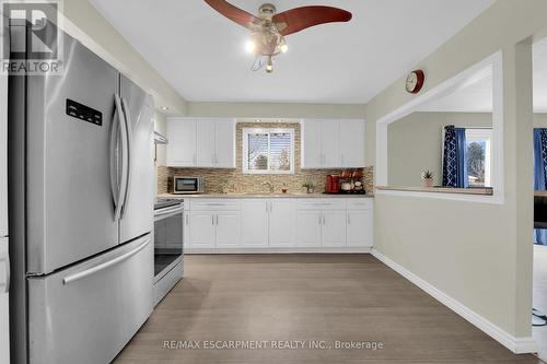 263 Orkney Street W, Haldimand, ON - Indoor Photo Showing Kitchen