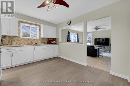 263 Orkney Street W, Haldimand, ON - Indoor Photo Showing Kitchen