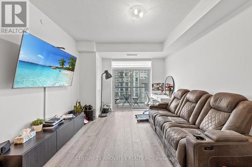 913 - 460 Dundas Street E, Hamilton, ON - Indoor Photo Showing Living Room