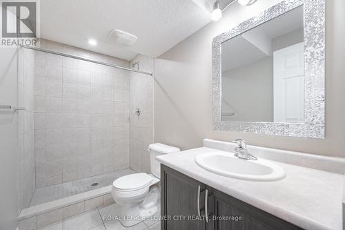 185 Maitland Street, Kitchener, ON - Indoor Photo Showing Bathroom