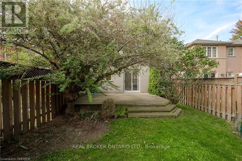 2189 Shorncliffe Boulevard, Oakville (1019 - Wm Westmount), ON - Outdoor