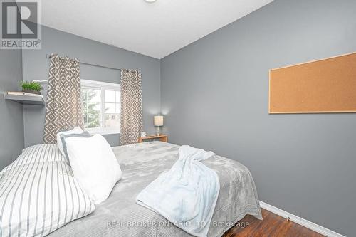 94 Rochefort Street, Kitchener, ON - Indoor Photo Showing Bedroom