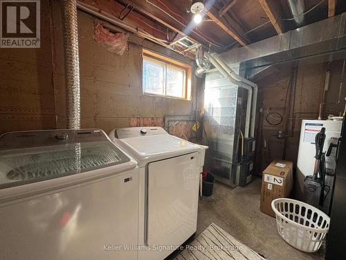 120 Beverly Street, Cambridge, ON - Indoor Photo Showing Laundry Room