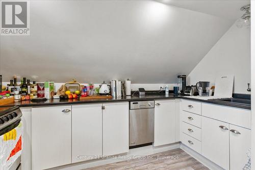 15 Newcastle Street, Minden Hills, ON - Indoor Photo Showing Kitchen