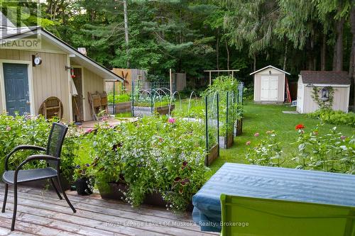 433 North Mary Lake Road, Huntsville (Brunel), ON - Outdoor With Deck Patio Veranda