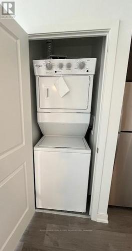 518 - 1010 Dundas Street E, Whitby, ON - Indoor Photo Showing Laundry Room