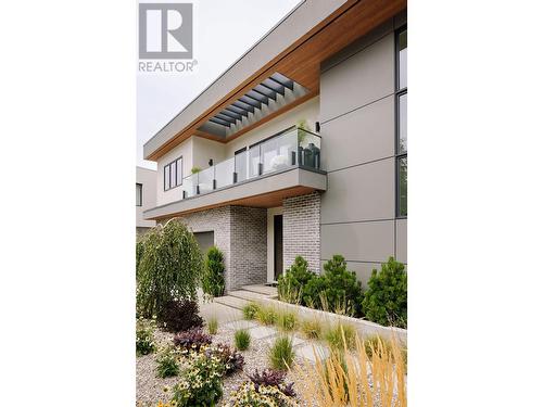 140 Oliver Place, Penticton, BC - Outdoor