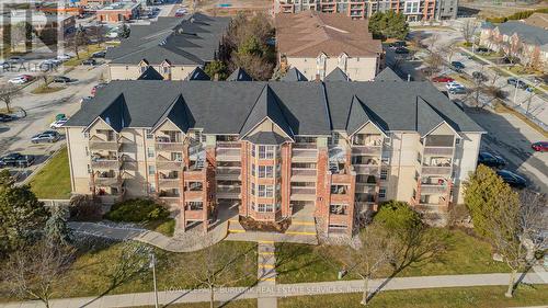 404 - 4015 Kilmer Drive, Burlington, ON - Outdoor With View