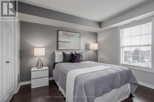 404 - 4015 Kilmer Drive, Burlington, ON - Indoor Photo Showing Bedroom