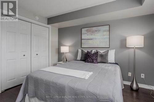 404 - 4015 Kilmer Drive, Burlington, ON - Indoor Photo Showing Bedroom