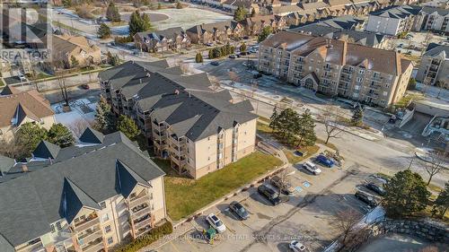 404 - 4015 Kilmer Drive, Burlington, ON - Outdoor With View