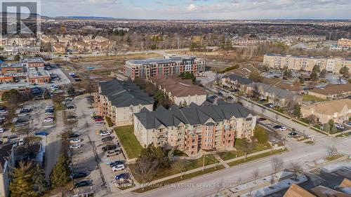 404 - 4015 Kilmer Drive, Burlington, ON - Outdoor With View