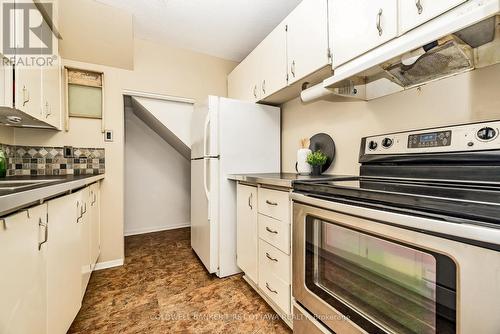 186 - 24C Forester Crescent, Ottawa, ON - Indoor Photo Showing Kitchen