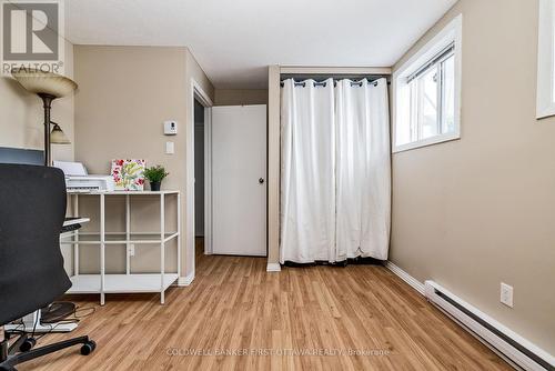 186 - 24C Forester Crescent, Ottawa, ON - Indoor