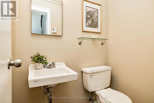 186 - 24C Forester Crescent, Ottawa, ON - Indoor Photo Showing Bathroom