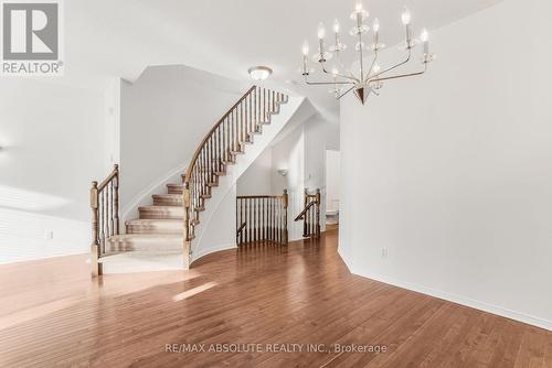 728 Nakina Way, Ottawa, ON - Indoor Photo Showing Other Room