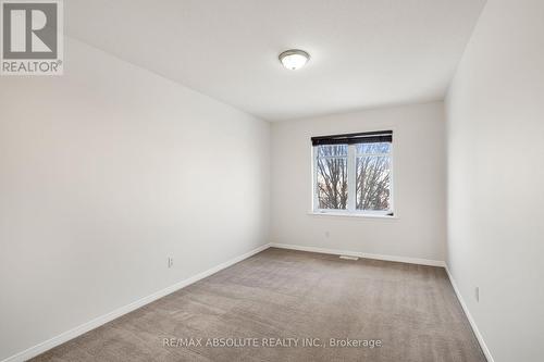 728 Nakina Way, Ottawa, ON - Indoor Photo Showing Other Room