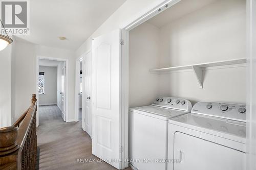 728 Nakina Way, Ottawa, ON - Indoor Photo Showing Laundry Room