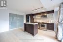 819 - 386 Yonge Street, Toronto, ON  - Indoor Photo Showing Kitchen With Stainless Steel Kitchen 