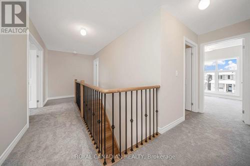 1327 Davis Loop, Innisfil, ON - Indoor Photo Showing Other Room