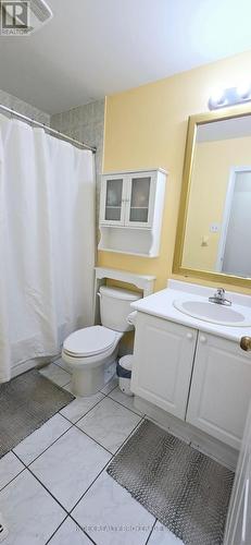 19 Garibaldi Drive, Brampton, ON - Indoor Photo Showing Bathroom