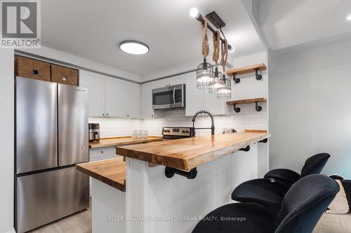 28 - 760 Lawrence Avenue W, Toronto, ON - Indoor Photo Showing Kitchen