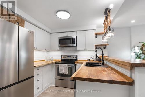 28 - 760 Lawrence Avenue W, Toronto, ON - Indoor Photo Showing Kitchen With Double Sink