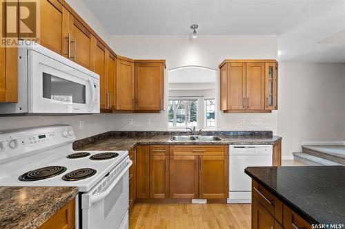 1226 Main Street, Saskatoon, SK - Indoor Photo Showing Kitchen With Double Sink