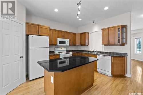 1226 Main Street, Saskatoon, SK - Indoor Photo Showing Kitchen With Double Sink