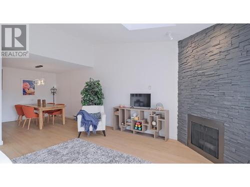 983 Bernard Avenue Unit# 306, Kelowna, BC - Indoor With Fireplace