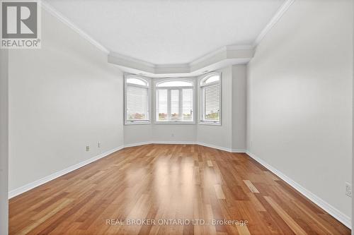 8 - 190 Rustic Hills Crescent, Ottawa, ON - Indoor Photo Showing Other Room