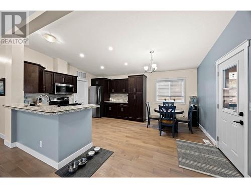 7805 Dallas Drive Unit# 50, Kamloops, BC - Indoor Photo Showing Kitchen