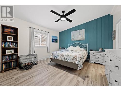 7805 Dallas Drive Unit# 50, Kamloops, BC - Indoor Photo Showing Bedroom